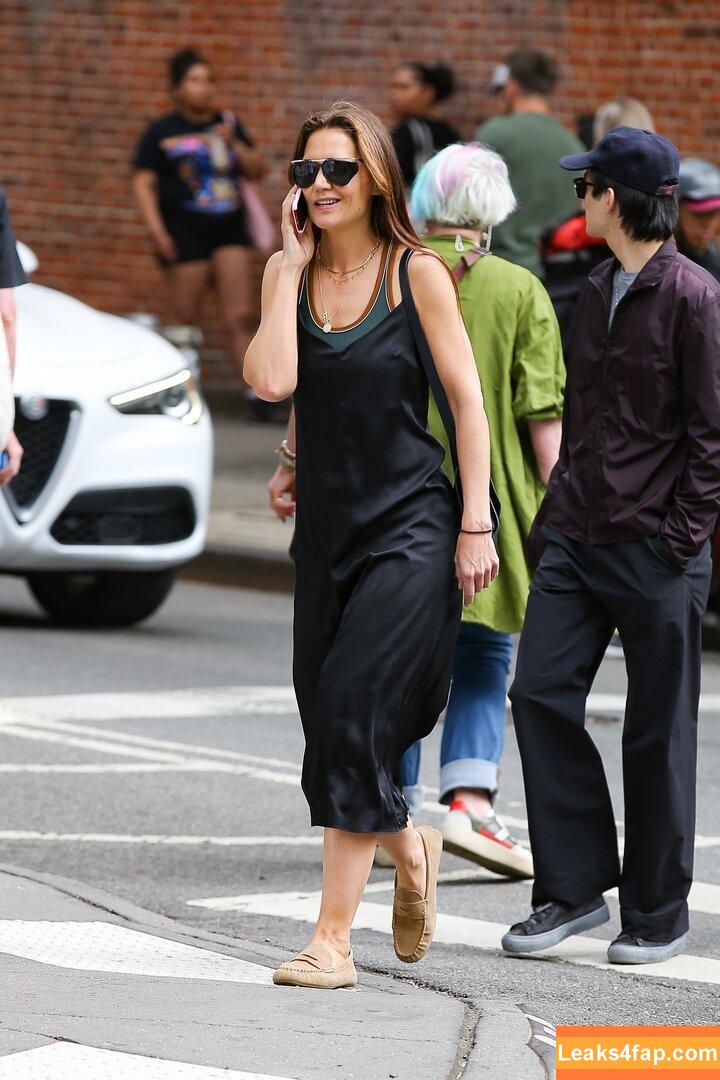 Katie Holmes / katieholmes / katieholmes212 / katieholmesfeetlove leaked photo photo #0123