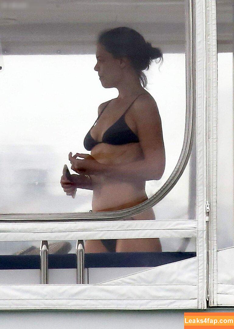 Katie Holmes / katieholmes / katieholmes212 / katieholmesfeetlove leaked photo photo #0283