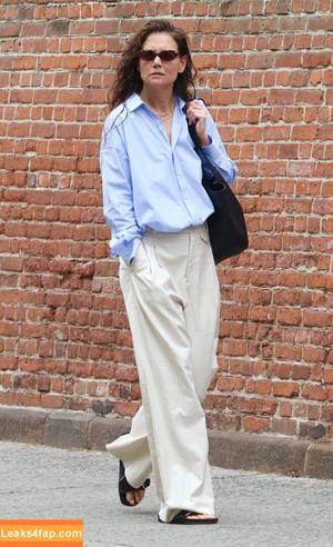 Katie Holmes photo #0046
