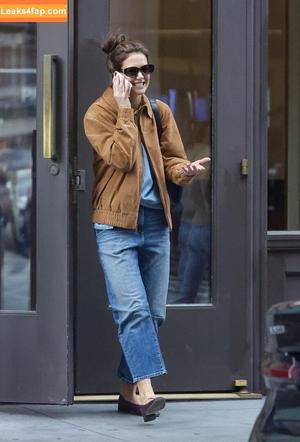 Katie Holmes photo #0076