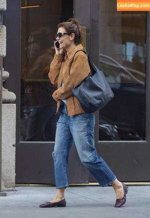 Katie Holmes photo #0083