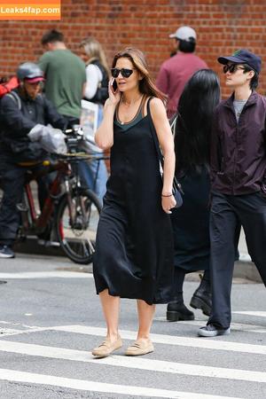Katie Holmes photo #0128