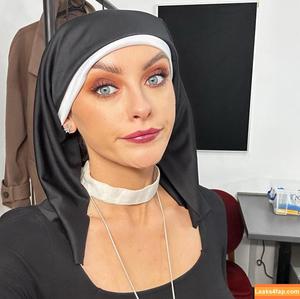 Katie McGlynn фото #0128