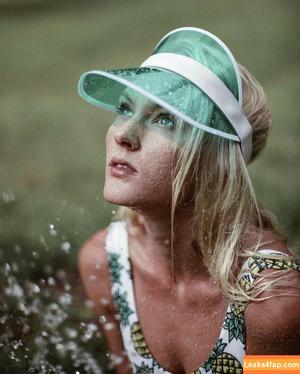 Katie Pentz фото #0042