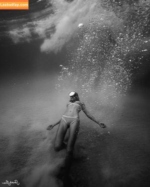 Katie Pentz photo #0145