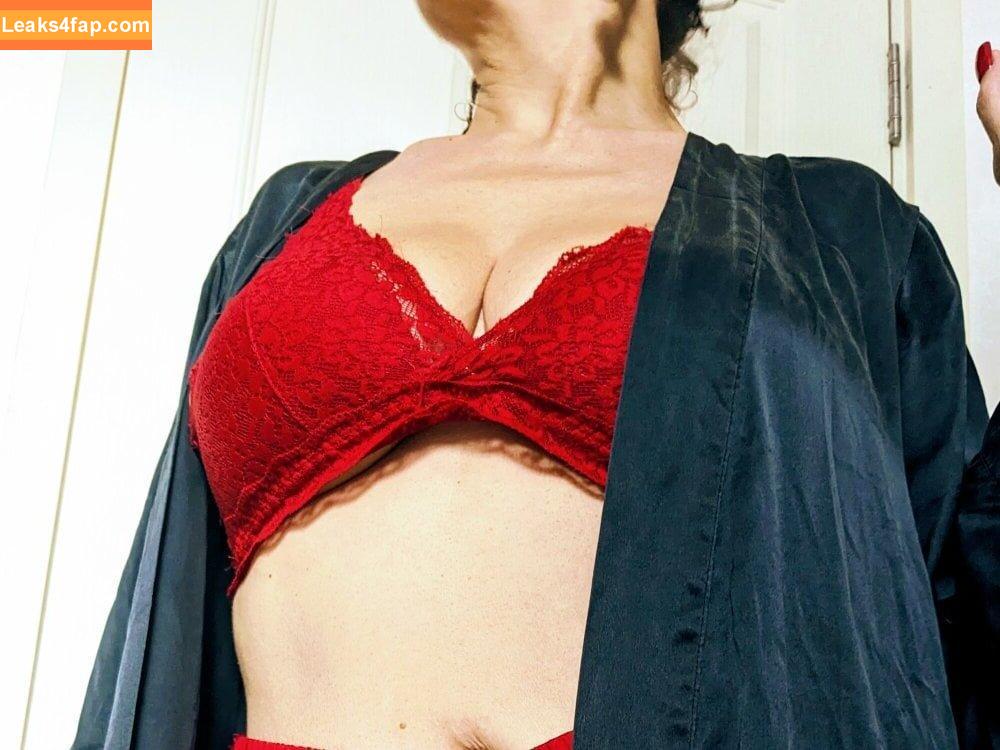 Katie Sands / katiessands leaked photo photo #0033