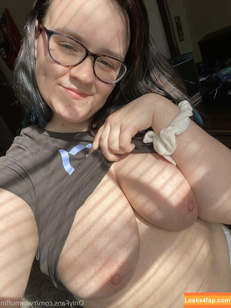 katiebuggz / katiebugs_ leaked photo photo #0197
