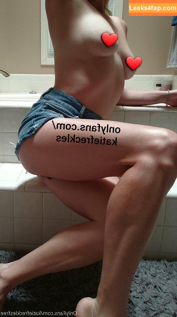 katiefreckles1 / katie.freckles leaked photo photo #0018