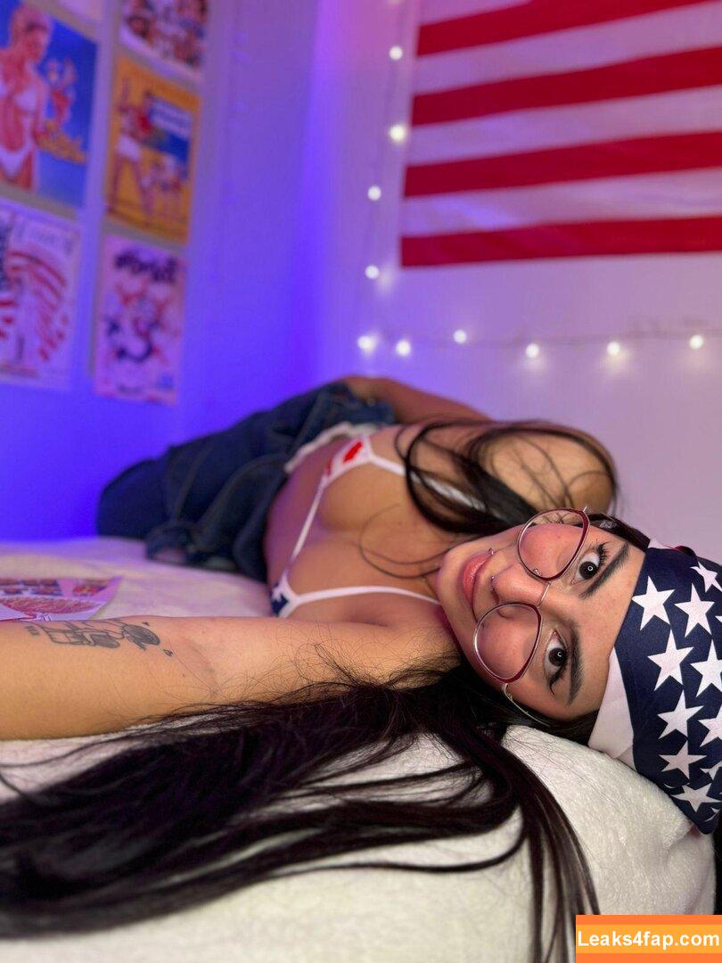 katiepeach_ /  leaked photo photo #0014