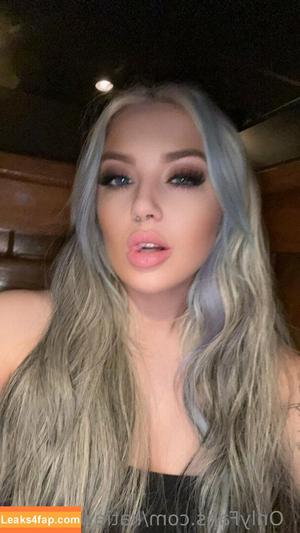 katiewarren18 фото #0119