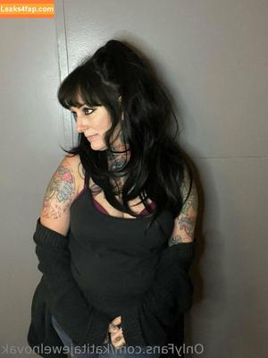 katitajewelnovak photo #0043