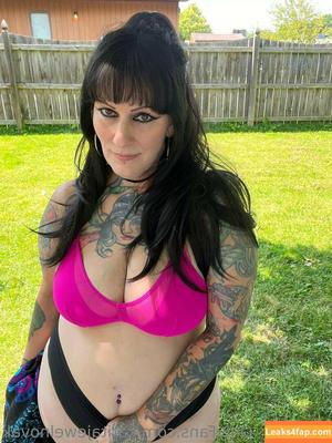 katitajewelnovak photo #0084