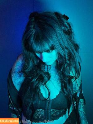 katitajewelnovak photo #0122