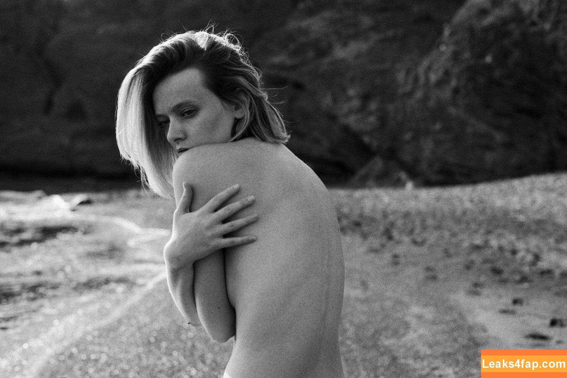 Katline Roddes / katlinerds leaked photo photo #0172