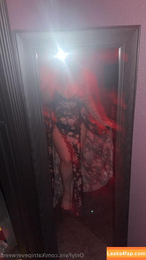 katnipeverweed /  leaked photo photo #0071