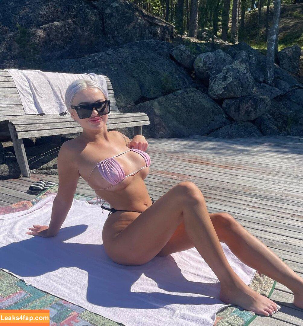 Katriina Lindqvist / katriina__l leaked photo photo #0001