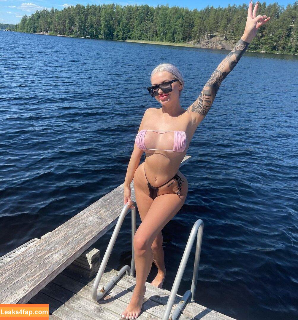Katriina Lindqvist / katriina__l leaked photo photo #0002