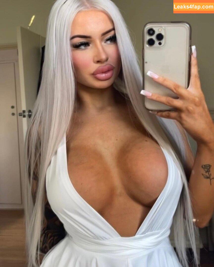 Katriina Lindqvist / katriina__l leaked photo photo #0009