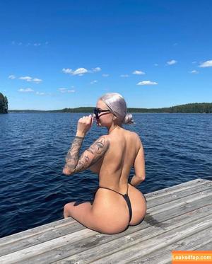 Katriina Lindqvist фото #0021