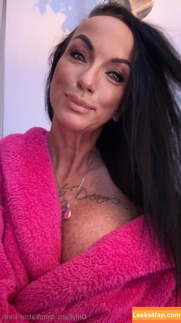 Katrin-Klein / katrinakleinmakeup leaked photo photo #0042