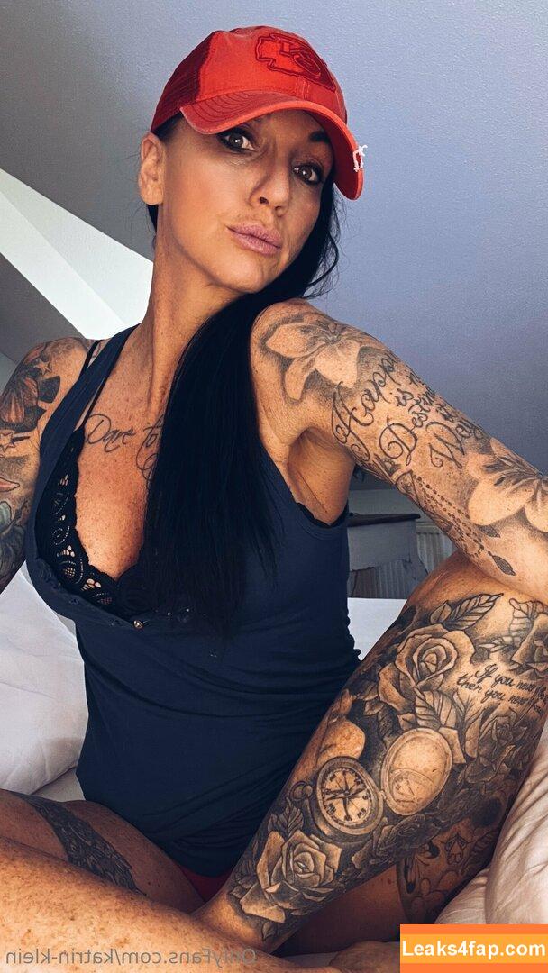 Katrin-Klein / katrinakleinmakeup leaked photo photo #0051