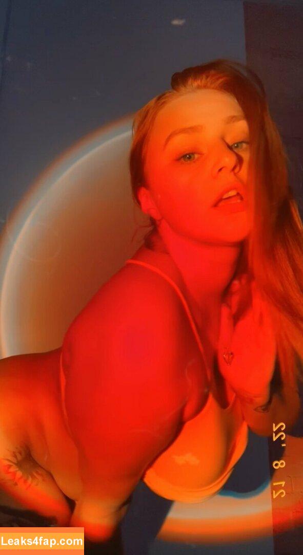 Katrina Marie / Carrot Cake / Carrrott_cake / carrottcake / katrina.mariex leaked photo photo #0149