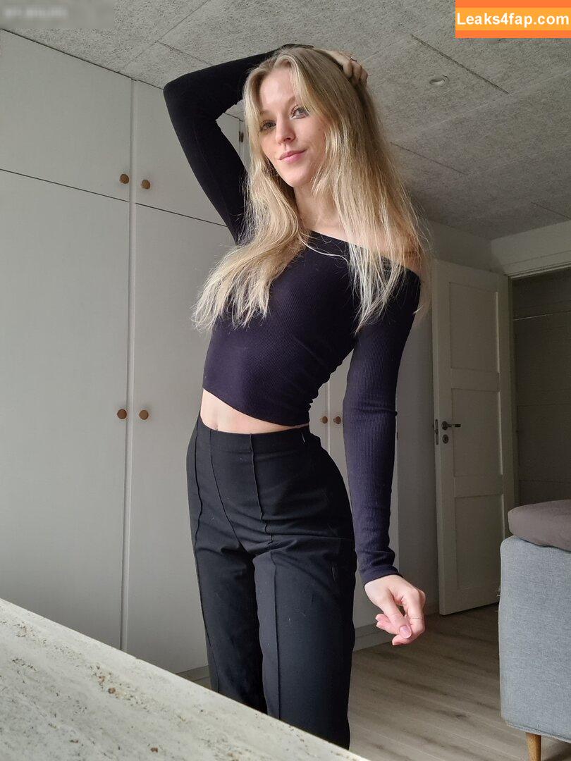 Katrine ASMR / itsyourkatrine слитое фото фото #0124