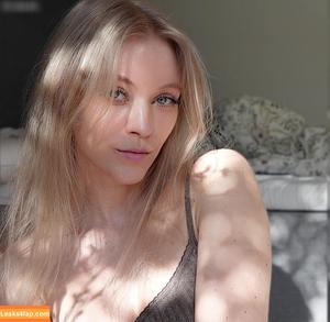 Katrine ASMR фото #0098