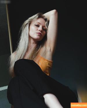 Katrine ASMR фото #0104