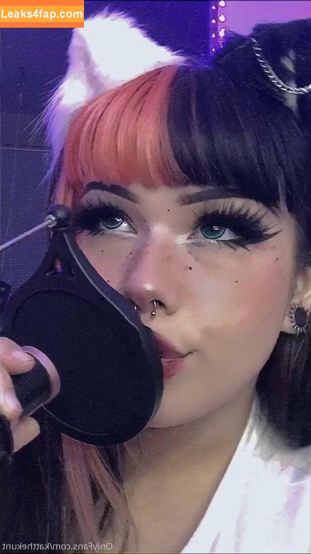 KatTheKunt / katthemilfykunt leaked photo photo #0194