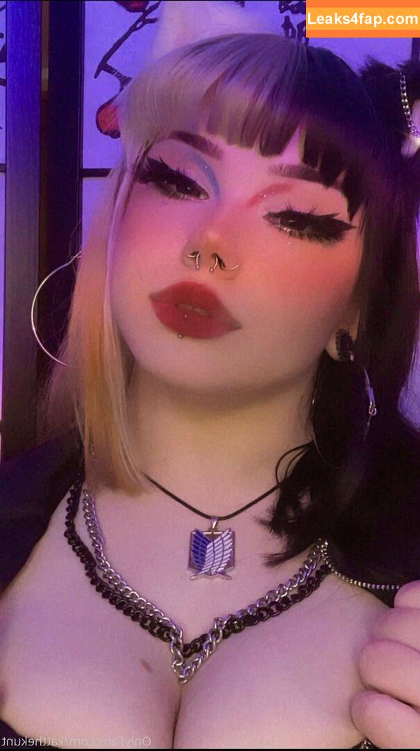 KatTheKunt / katthemilfykunt leaked photo photo #0203