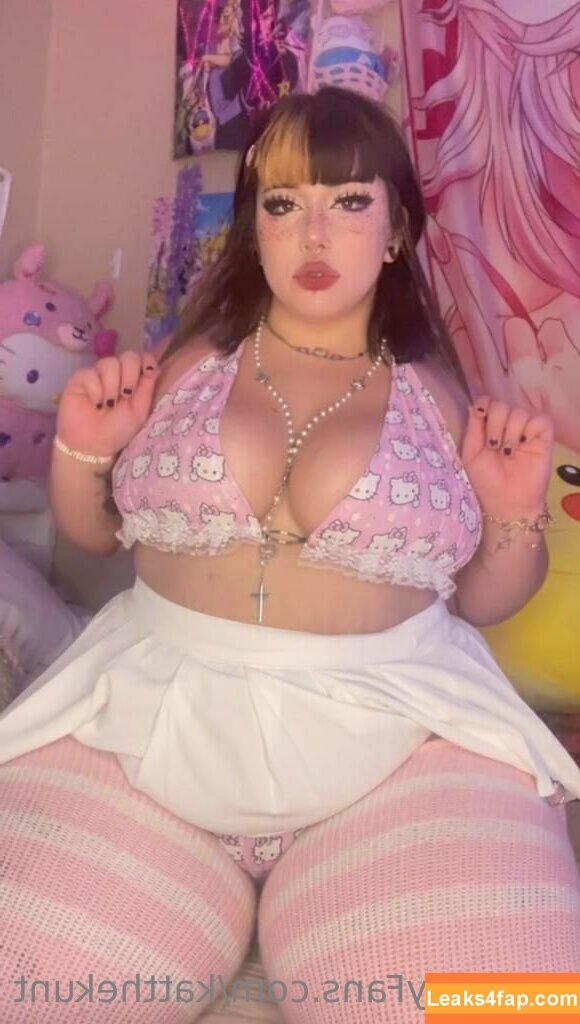 KatTheKunt / katthemilfykunt leaked photo photo #0290