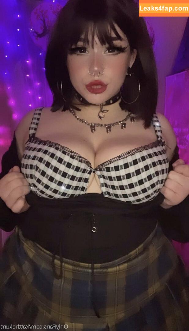 KatTheKunt / katthemilfykunt leaked photo photo #0339