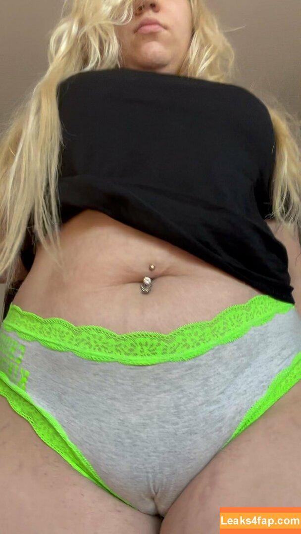 kattykatt214 / official_mrskattycakes leaked photo photo #0006