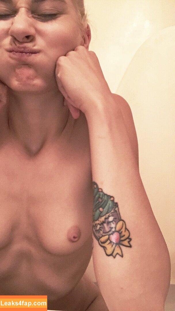 KatWoods / Katsstoned leaked photo photo #0009