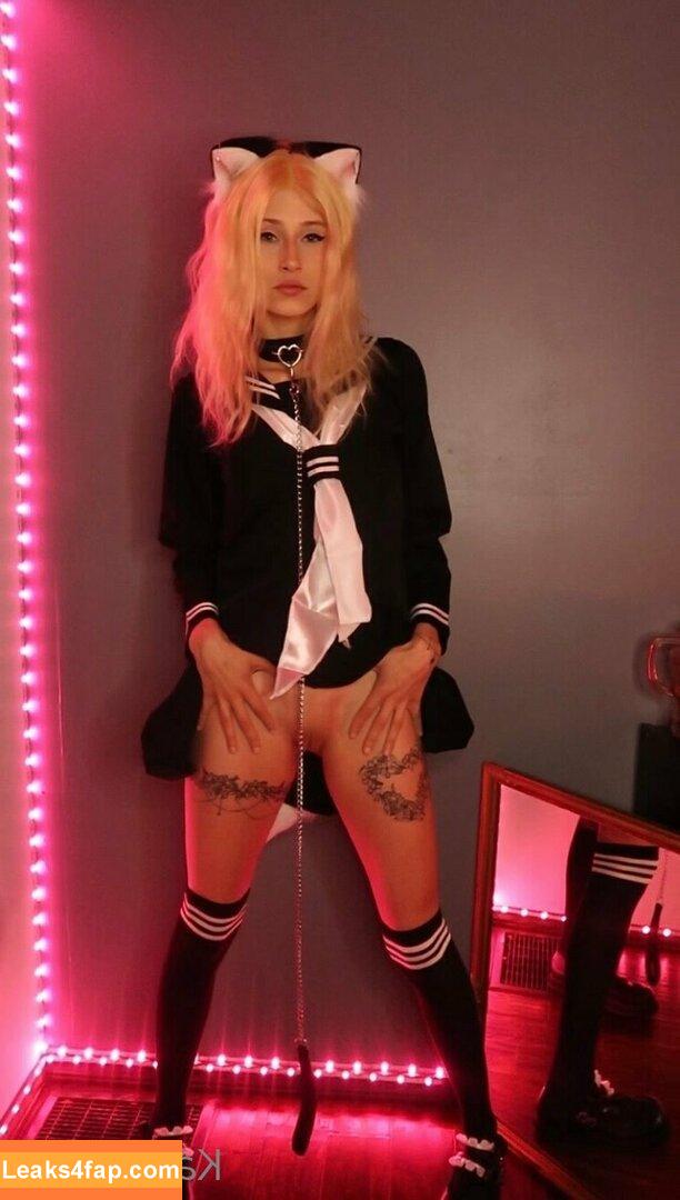 KatWoods / Katsstoned leaked photo photo #0258