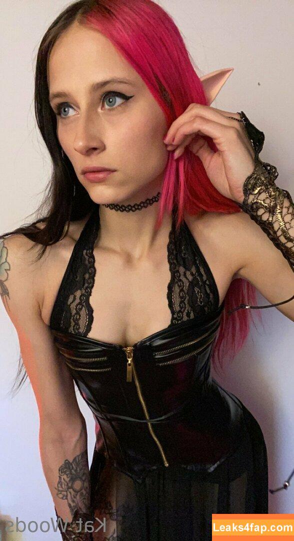 KatWoods / Katsstoned leaked photo photo #0349
