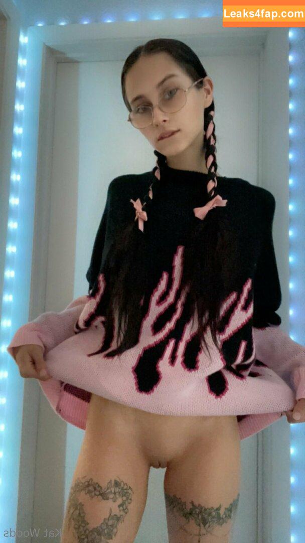 KatWoods / Katsstoned leaked photo photo #0583
