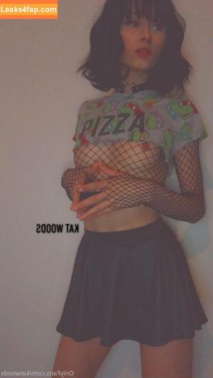 KatWoods photo #0086