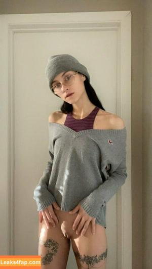 KatWoods photo #0451