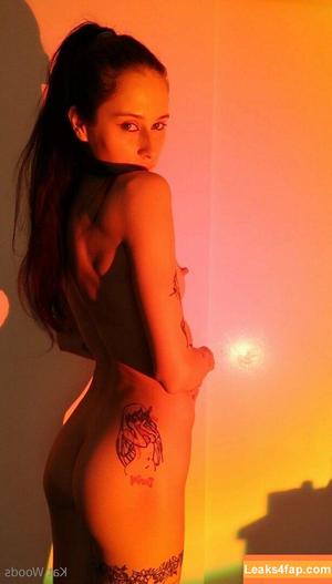 KatWoods photo #0666