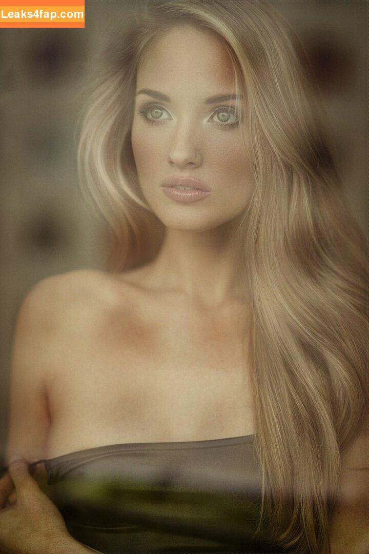 Katy Hollick / katyhollick слитое фото фото #0024