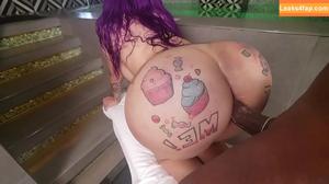 Katy Leon photo #0003