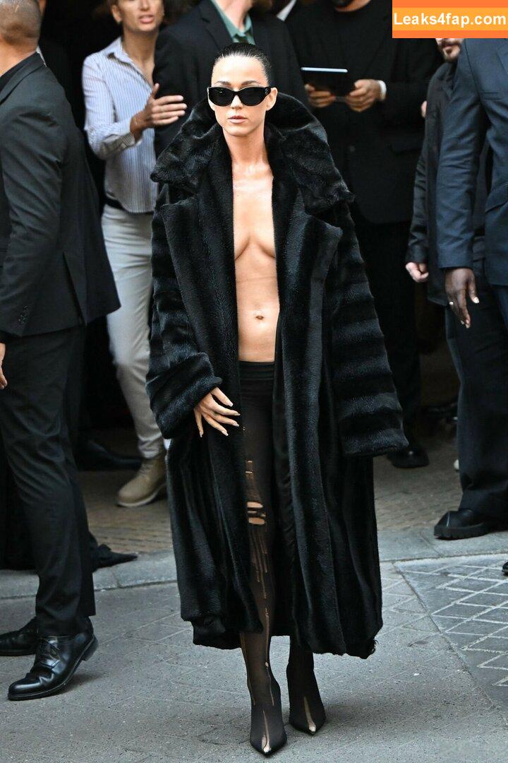 Katy Perry / katyperry слитое фото фото #1852