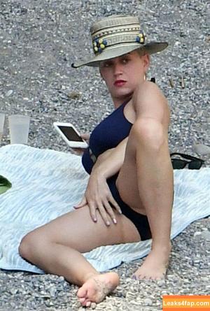 Katy Perry photo #1172