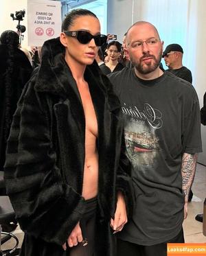 Katy Perry photo #1902