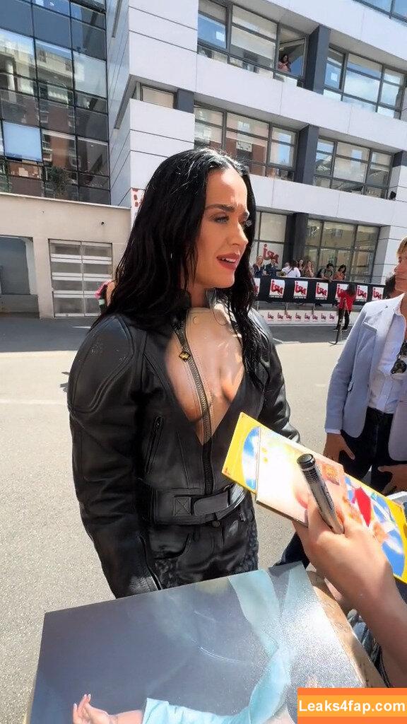Katy Perry / katyperry слитое фото фото #2023
