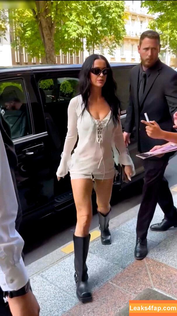 Katy Perry / katyperry слитое фото фото #2104