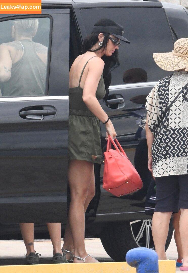 Katy Perry / katyperry слитое фото фото #2242