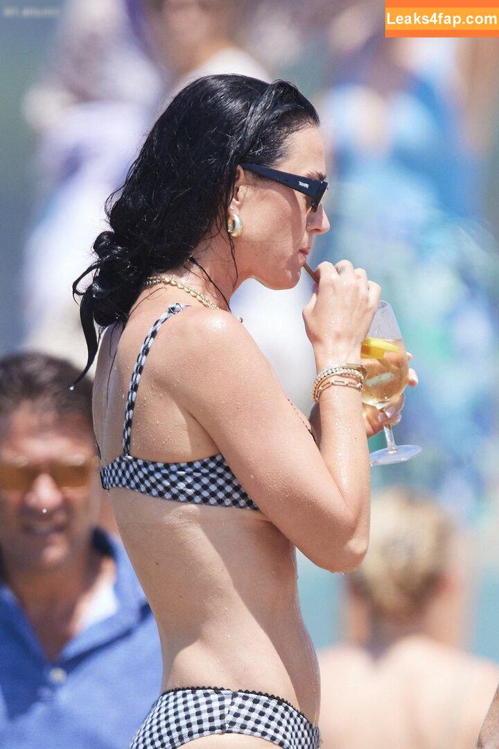 Katy Perry / katyperry слитое фото фото #2266